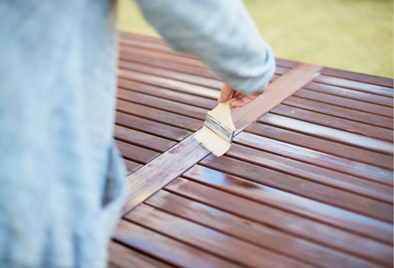Deck Staining & Sealing